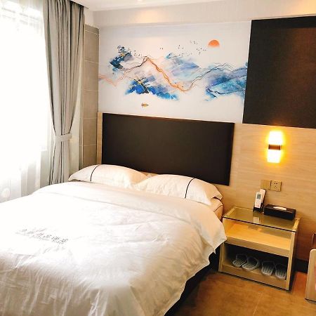 Shenzhen Hualian Boutique Hotel Exterior photo