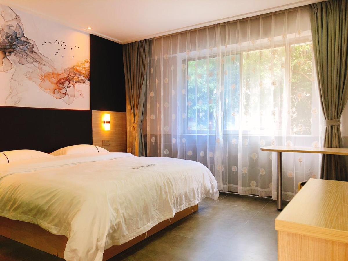 Shenzhen Hualian Boutique Hotel Exterior photo